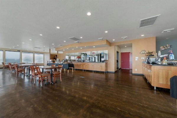 Best Western Plus Northwoods Inn image 13