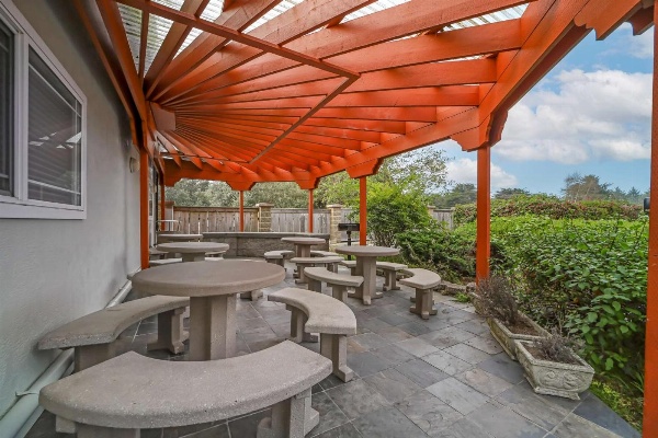 Best Western Plus Northwoods Inn image 6